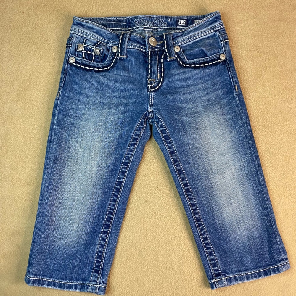 Miss Me Girls Sunny Capri‎ Jeans Y2K Medium Wash Stitch Embroidered Sz 12 EUC
